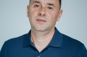 Кто хочет поддержать меня на выборах